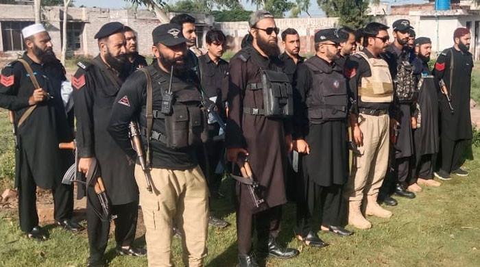KP mulling legislation to 'reduce' police powers KP mulling legislation to 'reduce' police powers