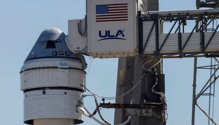 DELAYED: Boeing Starliner's first crewed mission lands in trouble again