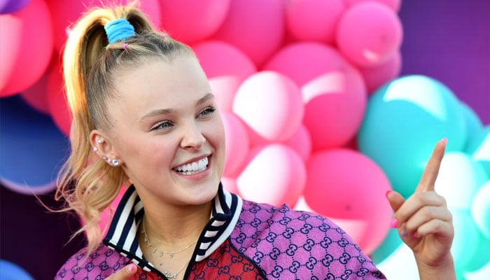 JoJo Siwa reminisces over her 'Dance Mom's journey