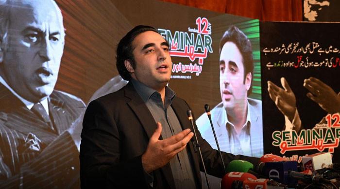 Bilawal calls for dialogue among political forces to steer country out of crisis