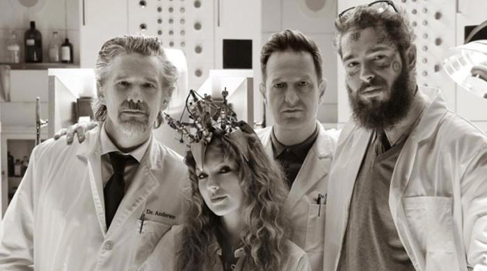 Ethan Hawke gushes over his cameo in Taylor Swift's 'Fortnight' - Vimarsana News