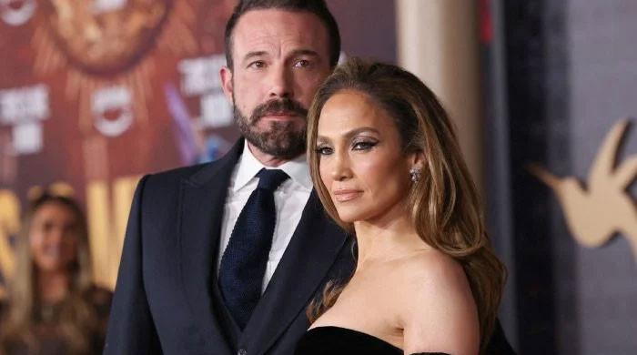 Jennifer Lopez, Ben Affleck fuel divorce speculations with different LA residences - Vimarsana News