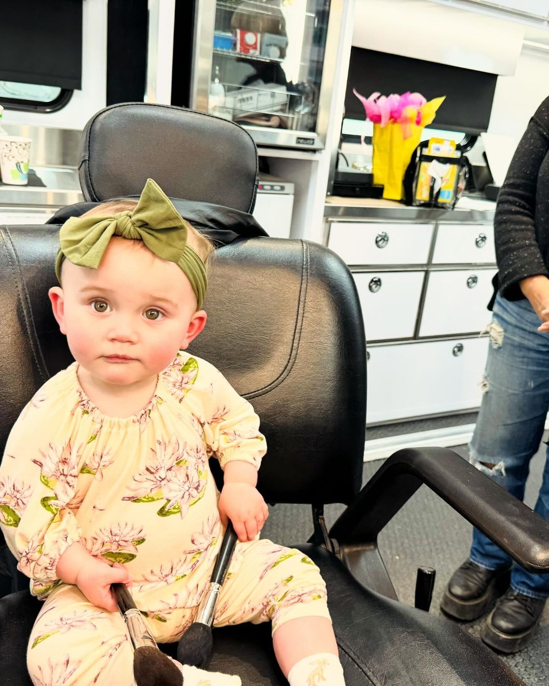Kaley Cuoco leaves fans in awe of her perfect little LA moment