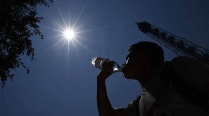 Heatwave: Sindh records highest temperature of this sizzling summer