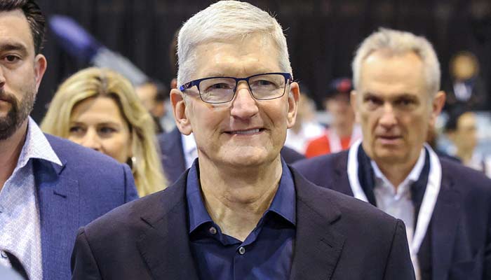 Unexpected leisure of technological titans like Elon Musk and Mark Zuckerberg
