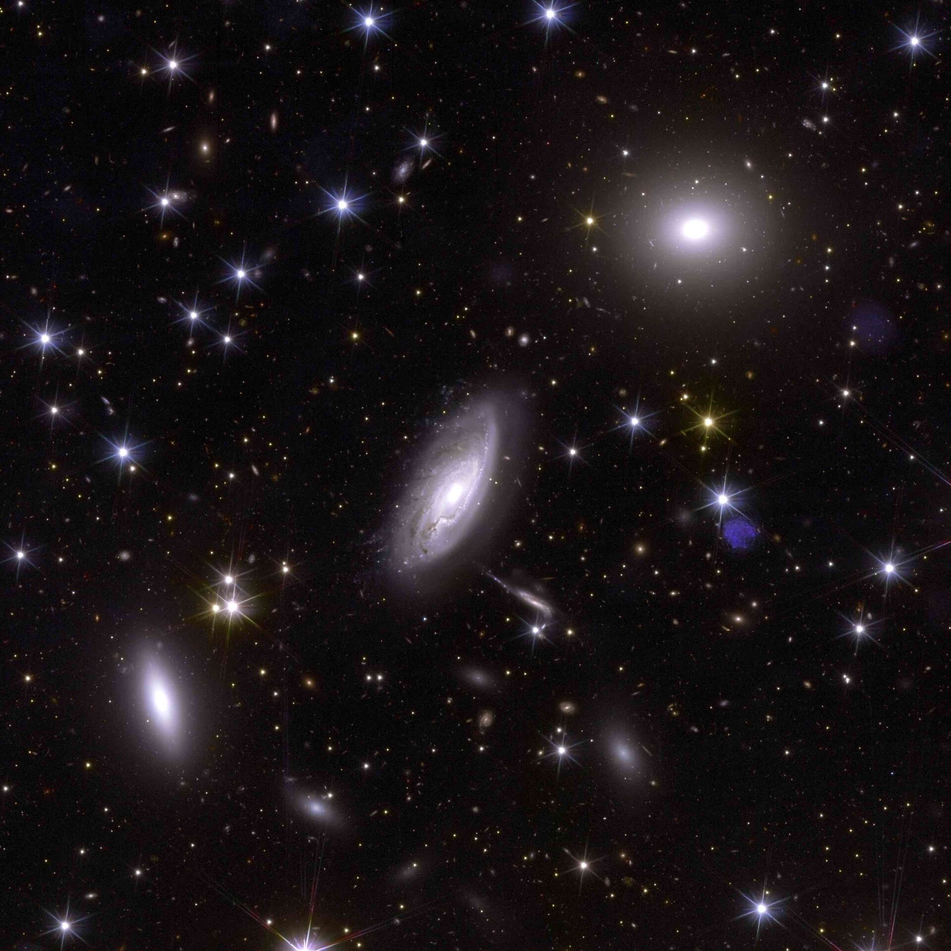 Euclid finds trillions of orphans in deep space