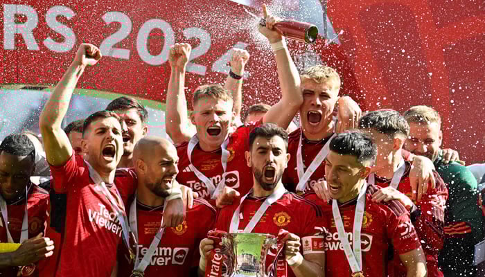 Why Manchester United got irked amid post FA Cup victory party?