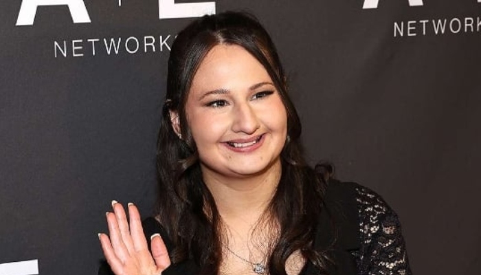 Gypsy Rose Blanchard, Ken Urker take romance to new level