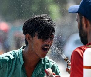 Karachi to remain extremely hot, humid in next 24 hours