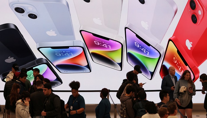 Which iPhones, iPods did Apple classify as ‘obsolete and ‘vintage now