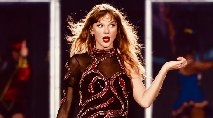 Taylor Swift adds 'fashionable' accessory to 'Eras Tour' outfit