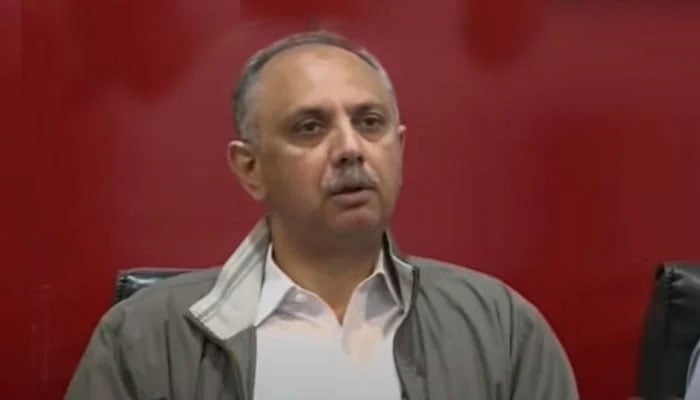 Pakistan Tehreek-e-Insaf (PTI) leader Omar Ayub Khan speaks at a press conference in this undated image. — Screengrab via YouTube/Geo News