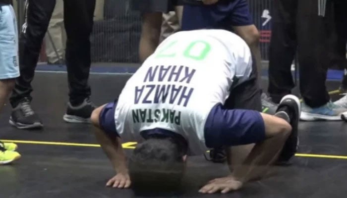 Hamza Khan celebrates his win. - Screengrab/Reporter