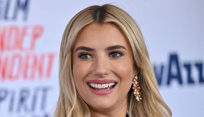 Photo: Emma Roberts reveals dark side of dating fellow actors: It’s hard