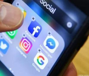 PTA proposes mandatory local registration for YouTube, Netflix, WhatsApp in Pakistan