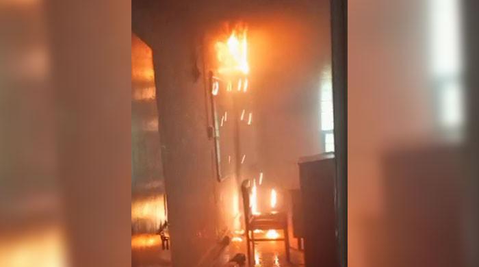 Fire breaks out in Karachi University's Mass Communication Department