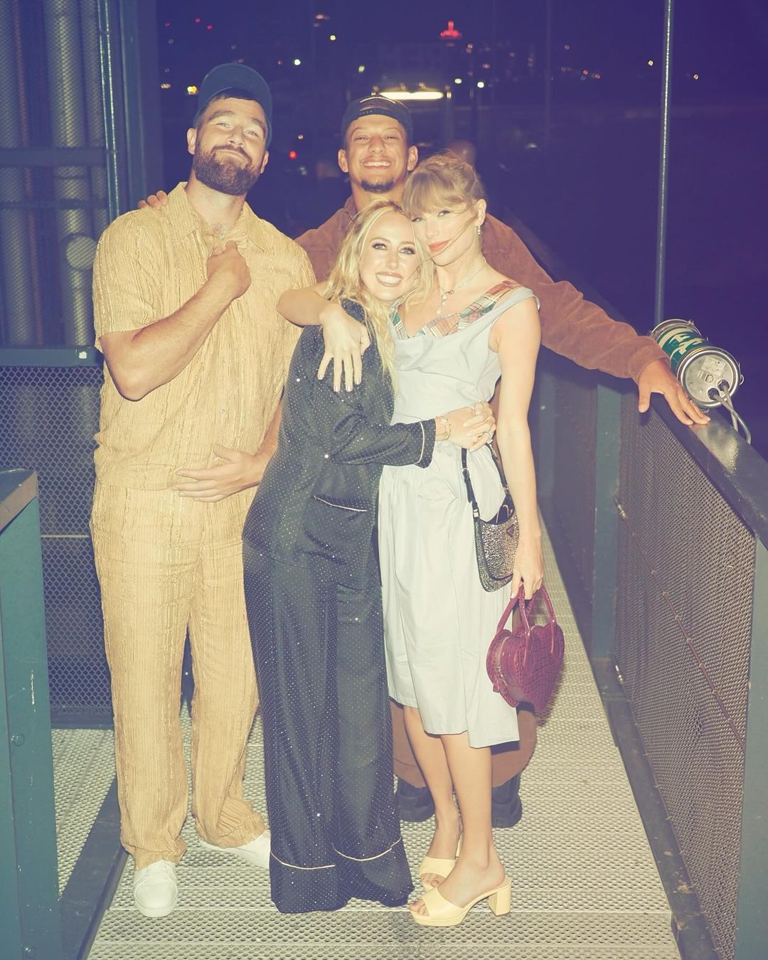 Taylor Swift showers pregnant Brittany Mahomes with love & hugs