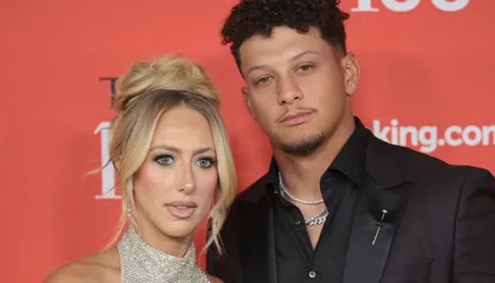 Brittany Mahomes enjoys kitchen moments with her baby girl