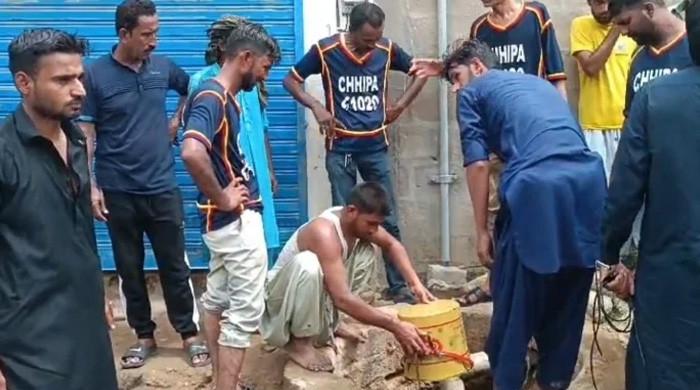 Karachi administration shifts blame on private builder for children's deaths in Malir