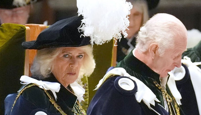 Buckingham Palace attacked for sitting idly by