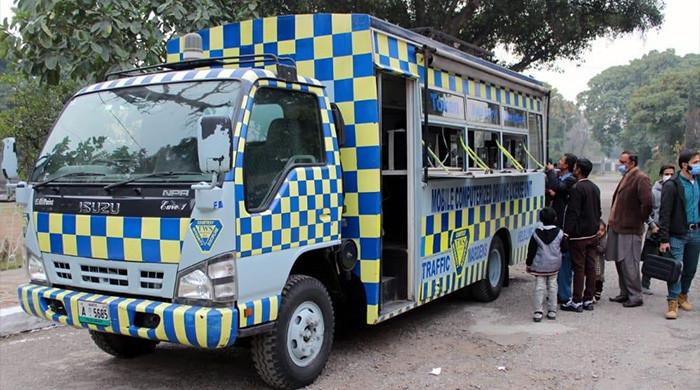 KP govt 'tasks FIA' with probing into fake driving licence scandal