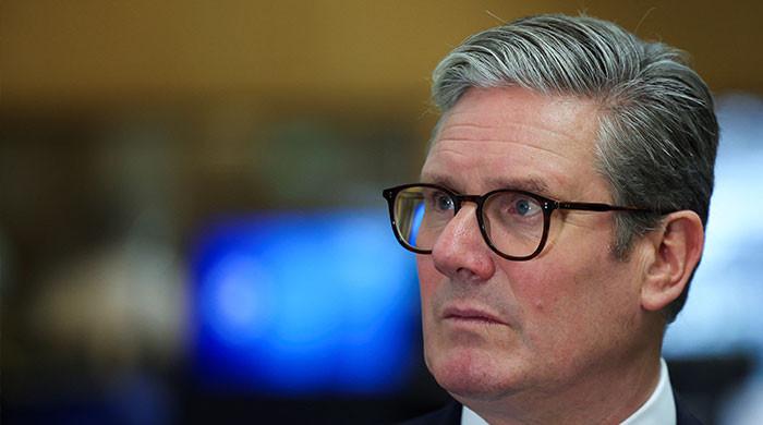 UK govt welcomes 'de-escalation' of street violence, remains on 'high alert'