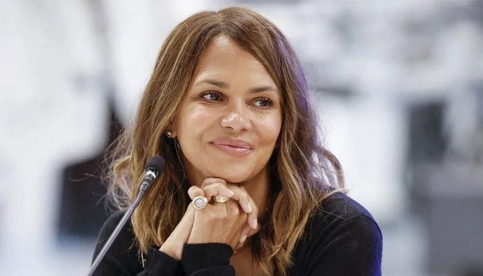 Halle Berry receives ‘cool points from her daughter