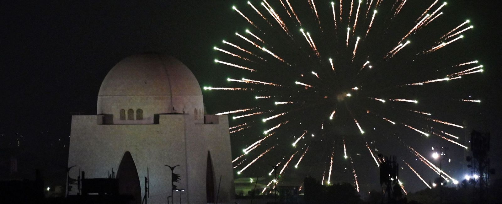 Fireworks erupt at the mausoleum of the founder of Pakistan Quaid-e-Azam Mohammad Ali Jinnah at the as the clock struck 12am and the country observes its 77th Independence Day on August 14, 2024 in Karachi, Sindh, Pakistan. — AFP