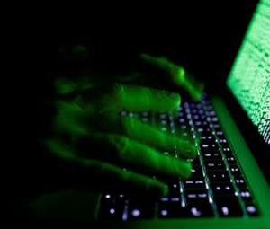 Internet slowdown persists in Pakistan amid social media users' outcry