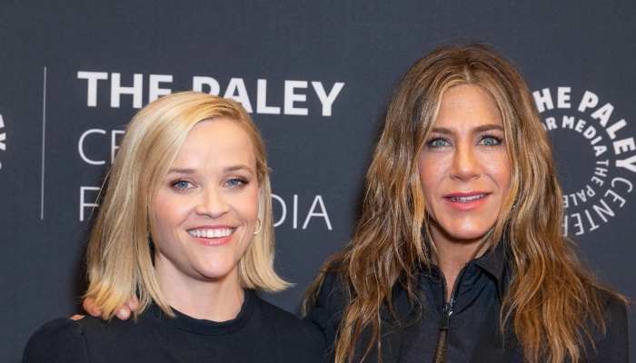 Photo: Reese Witherspoon influenced by Jennifer Anistons beauty standards: Source
