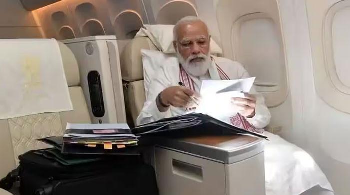 Modi 'uses Pakistani airspace' en route to New Delhi from Poland