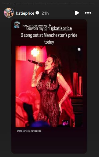 Katie Price sends fans wild with singing attempt at Manchester club