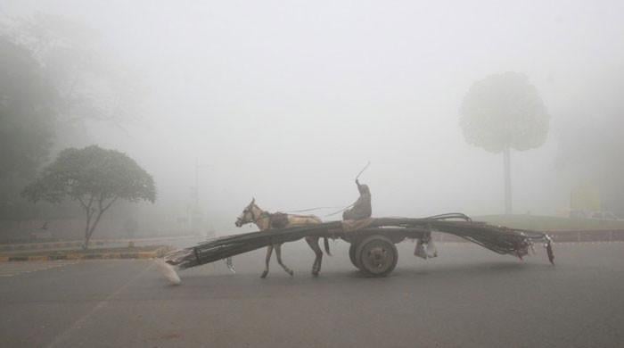 What caused air pollution to decline in Pakistan and is it sustainable?