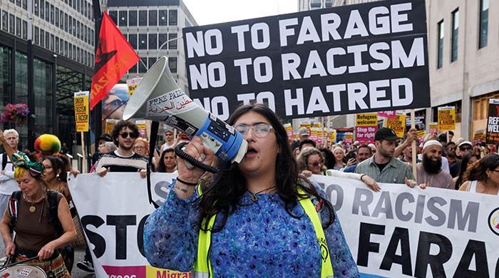 Amid rising UK far-right fury, dilemma deepens for Muslim students