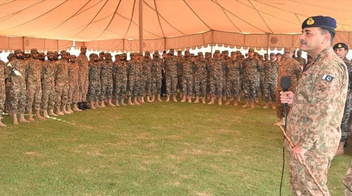 Army chief vows all-out support for KP police against terrorism in Orakzai visit