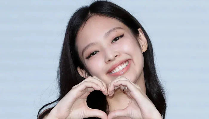BLACKPINKs Jennie makes first public appearance after new deal announcement