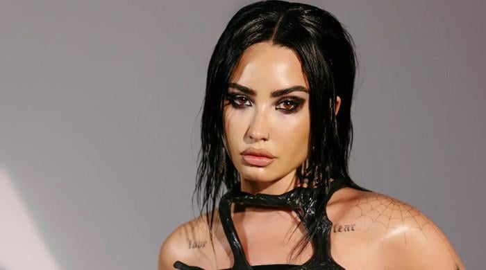 Unseen Footage Rockholds Explosive Reaction To Tills Demi Lovato Comment - 367l50e