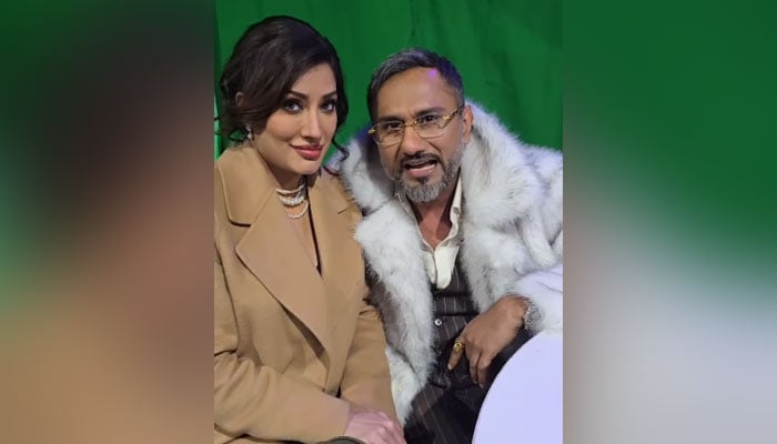 Pakistani starlet Mehwish Hayat and Indian rapper Honey Singh seen in this still taken from a video. — Instagram/@mehwishhayatofficial