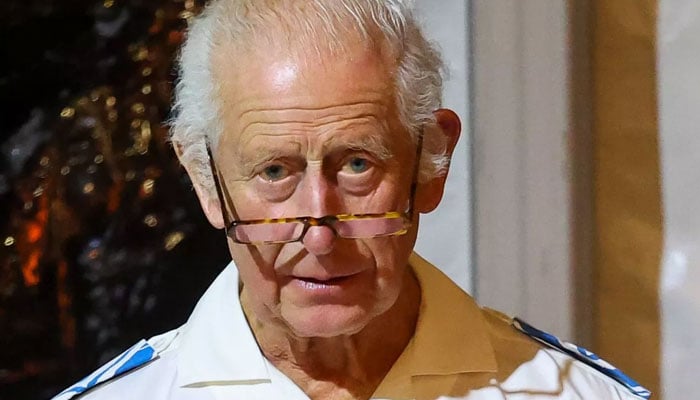 King Charles sparks concerns with his cancer: ‘Needs a full work up