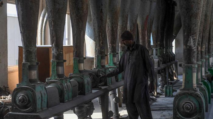 Govt to hand over Karachi Industrial Park to China in bid to revitalise SEZs