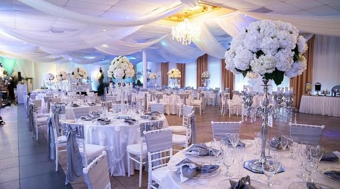 Wedding hall staff take FBR officials hostage during tax raid Wedding hall staff take FBR officials hostage during tax raid