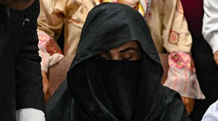 Bushra Bibi 'playing key role' in mobilising workers for PTI's protest