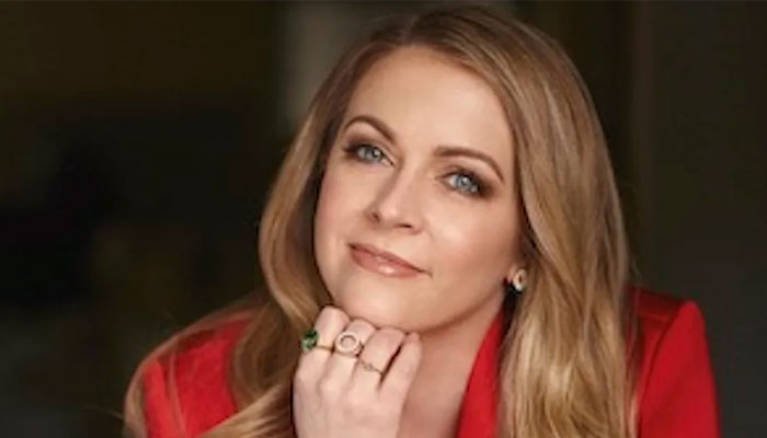 Sabrina the Teenage Witch actor Melissa Joan Hart picks episodes for kids