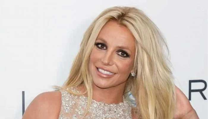 Britney Spears in Mexico? source explains the truth