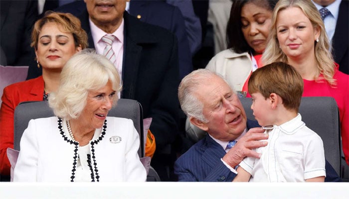 Prince Louis sends heartfelt message to King Charles as monarch misses Kate Middleton carol service
