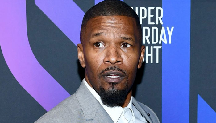 Jamie Foxx tearfully reveals his death scare in April