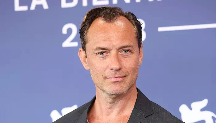 Jude Law goes down memory lane about his mothers sudden passing