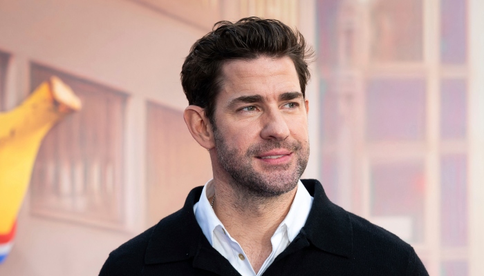 Photo: John Krasinski not backing down from failed approach: Source