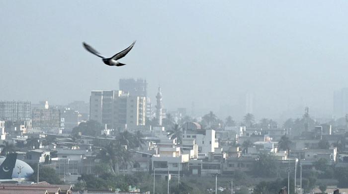 Karachi tops world's most polluted cities list amid cold weather