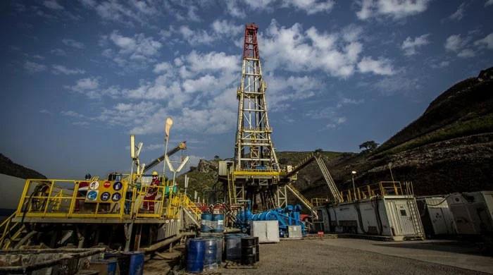 Finance ministry points out management issues in oil, gas sector